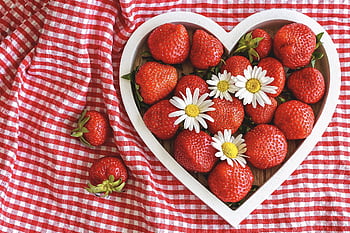 strawberries, ripe, hearts, happy Mothers Day, from My Heart, daisies, country Style, still Life, biodiversity, bio, fresh