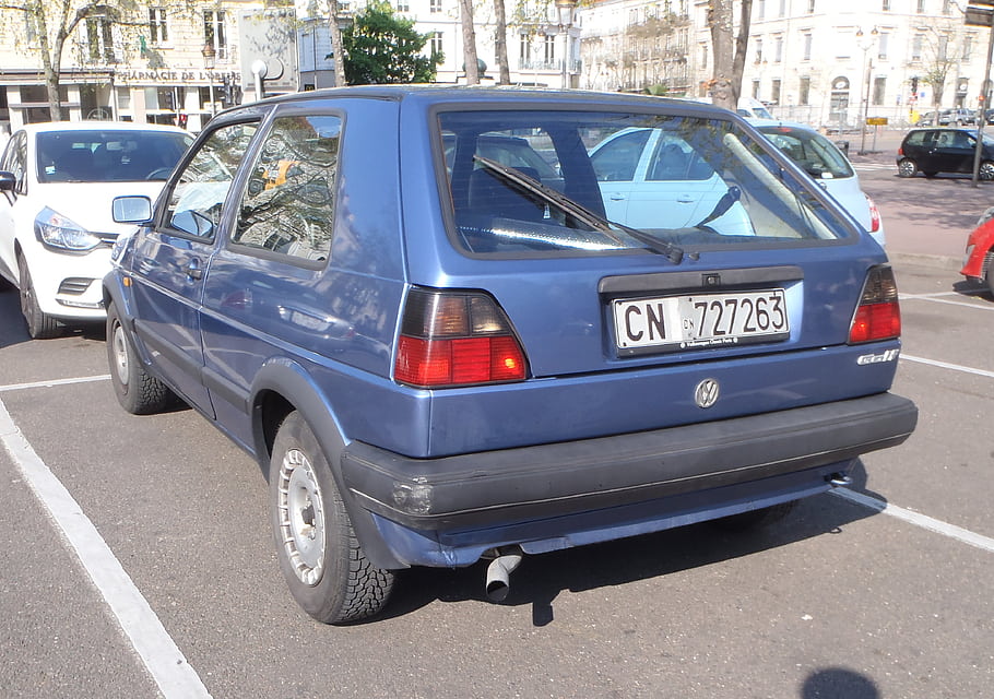 vw กอล์ฟ, ii, เก่า, อิตาลี, จาน, สีน้ำเงิน, รถ, ที่จอดอยู่, ถนน, ด้านหลัง, ดู