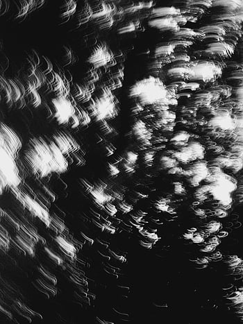 Černý a bílý, abstraktní fotografie, rozostření pohybu, vířící vzory, dynamický kontrast, Monochromatický obrázek, umělecké kompozice, rozmazaný efekt, vysoký kontrast, abstraktní umění, Černobílý abstrakt