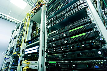 Síťové servery, serveru, datové centrum, síťové kabely, Hardwarové komponenty, high-tech servery, Zabezpečené datové centrum, Serverová kryt, hardware serveru, Infrastruktura datového centra, Síť serveru