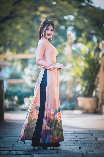 อ่าวได, เอเชีย, แบบ, ผู้หญิงเอเชีย, หญิงสาว, หญิง, แต่งตัว, ชุดเดรสยาว, การแต่งกายแบบดั้งเดิม, การสร้างแบบจำลอง, ท่าทาง