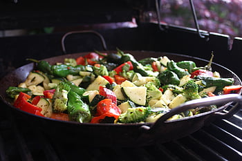 zeleninová pánev, grilovaná zelenina, vaření, zdravý, cuketa, brokolice, paprika, grilování, výživa