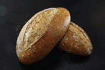 pečený chléb, řemeslný chléb, celozrnný chléb, zdravé stolování, Tmavý povrch, chlebové bochníky, řemeslní celozrn, zdravý chléb, Artisanální bochníky, Celkově zrcadlové bochníky, pečené bochníky