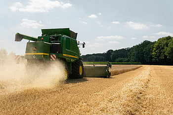 combine harvester, wheat field, Gescher, NRW, green harvester, agricultural machinery, harvesting, John Deere, farm equipment, rural scene, crop harvesting