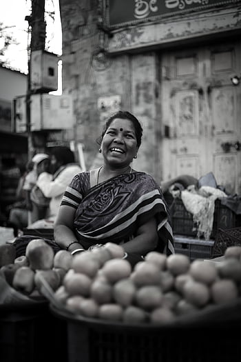 india, indian Woman, market, woman, smile, street, shop, black And White, vendor, seller