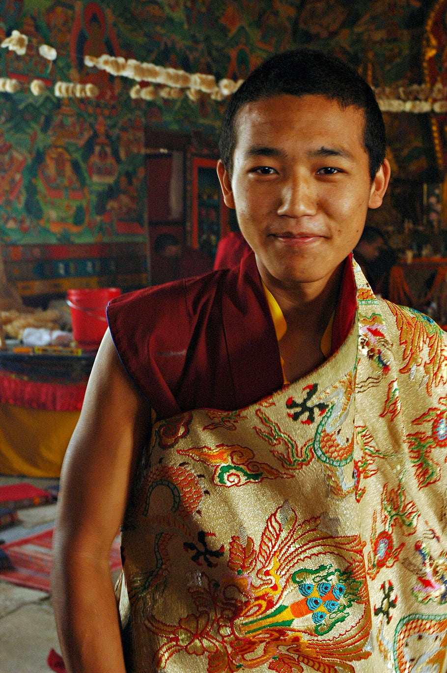 tibetan, člen skupiny, drak, šperky, hedvábí, klášter tharlam, boudha, kathmandu, Nepál, náboženský, buddhismus