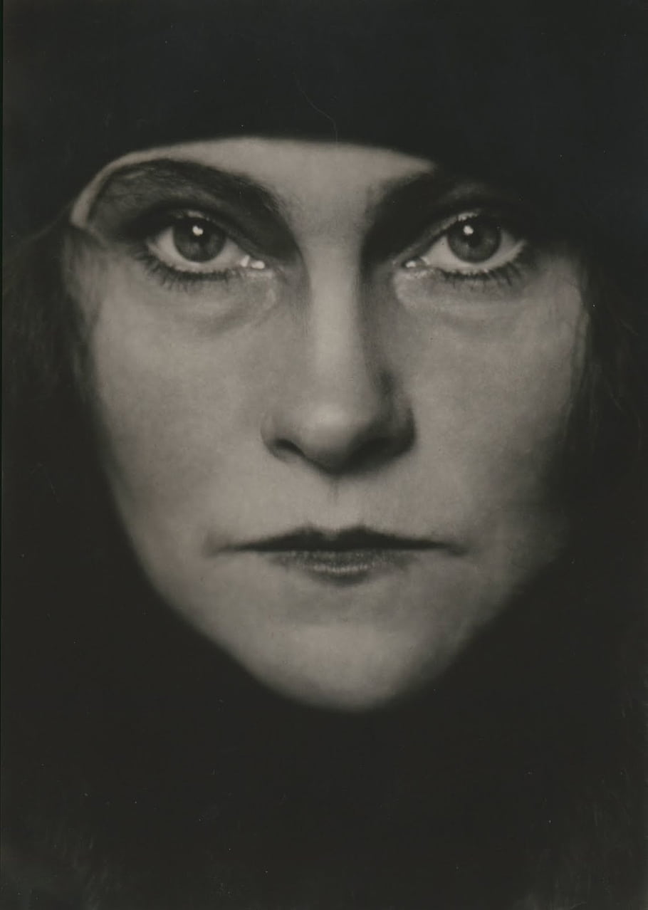 portrét, Černý a bílý, žena, oči, 20. léta 20. století, Vídeň, Trude Fleischmann, Mila Cirul, fotografování, výraz, detail