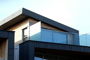 irodaház, modern épület, karcsú vonalak, üvegelemek, Poole UK, modern építészet, épület homlokzata, városi tervezés, kereskedelmi tulajdon, külső kialakítás, üveg korlát