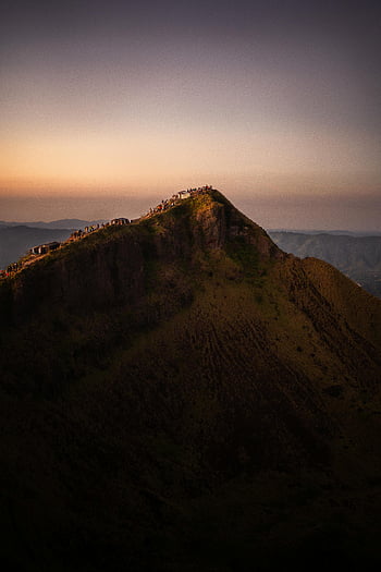 wandelaars, bergkam, schemer, centraal Java, Indonesië, zonsopkomst, reizen, natuur, Adembenemend uitzicht, menigte, buiten avontuur