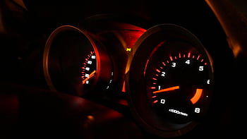 rychloměr, Osvětlené měřiče automobilů, přístrojová deska, noc, Fotografie selektivního zaměření, Podrobný pohled, palubní desku, Osvětlená měřidla, rychloměr v noci, auto rychloměr, měřidla palubní desky