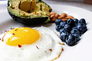 egg, blueberries, avocado, almonds, nutritious breakfast, fried egg, healthy meal, breakfast plate, superfoods, morning meal, fruit and eggs