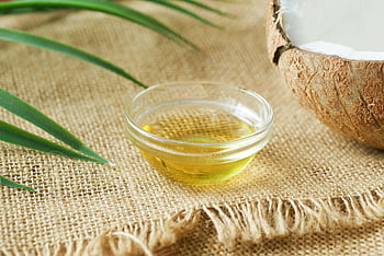 olio di cocco, ciotola di vetro, tela ruvida, Guscio di noce di cocco, foglie di cocco, avvicinamento, olio naturale, olio sano, Olio Biologico, prodotto di cocco, fotografia di cibo