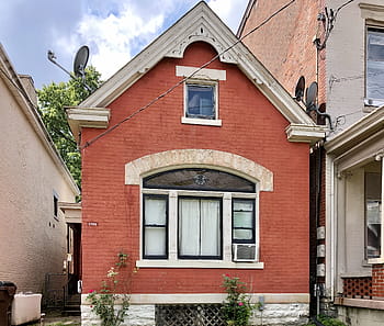 viktoriánský dům, Holman Street, Peaselburg, covington, kentucky, historické čtvrti, koncem 19. století, Funkce Windows, cihlová budova, Národní registr, parabolická anténa