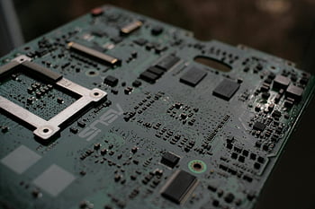 elektronische Leiterplatte, Nahaufnahme, Computer-Motherboard, komplizierte Komponenten, detaillierte Ansicht, elektronische Bauteile, Schaltung, Motherboard-Komponenten, Technologiehardware, Computerhardware, Elektronikbrett