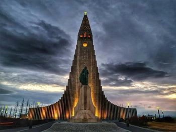 Hallgrimskirkja, Reykjavik, Iceland, twilight shot, iconic church, exterior view, Hallgrimskirkja church, Hallgrimskirkja exterior, Reykjavik landmark, Icelandic architecture, Hallgrimskirkja at dusk