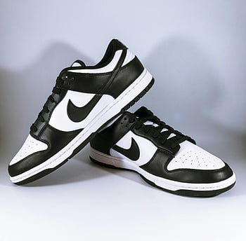 nike sneakers, Svart og hvite joggesko, nærbilde, moderne fottøy, hvit bakgrunn, nike sko, svarte joggesko, hvite joggesko, sneaker stil, Fottøystil, Nike fottøy