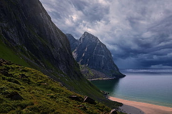 fjellene, Strand, overskyet, hav, klipper, Rocky Mountains, skyet, skyer, Overskyet himmel, dystert, himmel