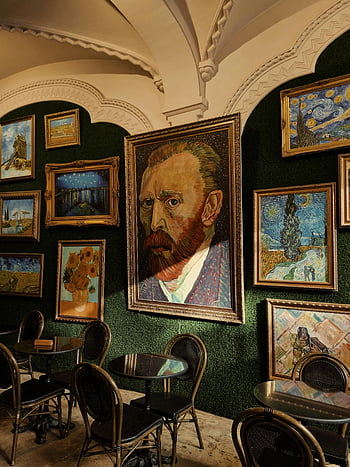 Vincent van Gogh, Obrazy na zdi, Kavárna s tématem umění, Bukurešť, Rumunsko, interiér kavárny, Van Gogh obrazy, umění kavárna, Výzdoba kavárny, Vzhled interiéru, galerie umění, kavárna umění