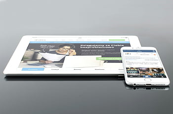 biały komputer typu tablet, biały iphone 6, nowoczesny tablet, smartfon, Treść internetowa, powierzchnia odblaskowa, technologia, łączność, urządzenia cyfrowe, przeglądanie internetowe, technologia mobilna