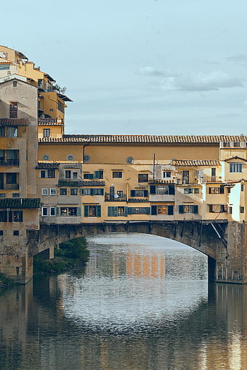 ponte vecchio, florence, Itálie, řeka arno, středověký most, staré Město, historické architektury, Evropské památky, Italské památky, výhled na řeku, most odraz