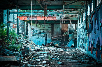 opuštěné betonové budovy, městského průzkumu, graffiti, ruiny, zchátralý sklad, denní scéna, průmyslového úpadku, opuštěný sklad, městský úpadek, betonové nečistoty, graffiti umění
