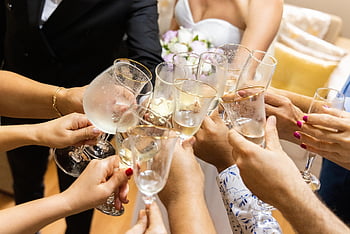 víno, sklenka, přípitek, Na zdraví, oslava, večírek, svatba, nový rok, alkohol, napít se, nápoj