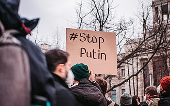 protest, anti-war, Berlin, Stop Putin, unity for peace, street demonstration, people protesting, war protest, anti-war signs, public demonstration, peace rally