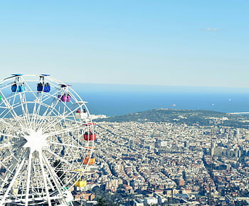 ΡΟΔΑ του λουνα παρκ, Αστική τοπία της Βαρκελώνης, πολύχρωμος τροχός Ferris, πανοραμική θέα, ακτογραμμή, θάλασσα, θέα της πόλης, Ορίζοντας της Βαρκελώνης, λούνα παρκ, τουριστικό αξιοθέατο, αστικό τοπίο