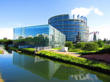 Evropský parlament ve Štrasburku, eu parlament, Evropský parlament, ve Štrasburku, 1 avenue du président, robert schuman, 67000 Štrasburk, Francie, architektura, Evropské město, poslanci