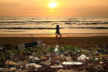 beach, trash, pollution, plastic, environment, garbage, tropics, southeast Asia, vietnam, muine, rubbish