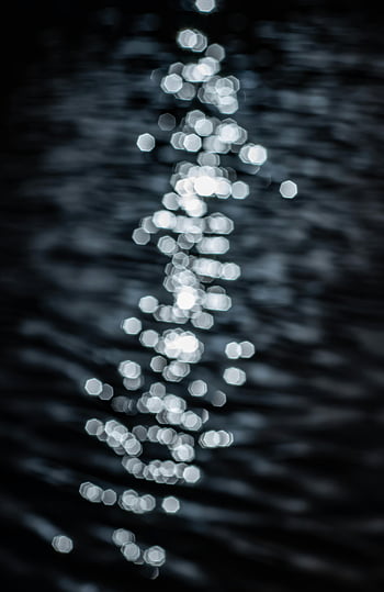 perairan gelap, bokeh artistik, permukaan air, refleksi cahaya, latar belakang abstrak, efek bokeh, air Hitam, seni abstrak, tekstur air, bokeh ringan, bokeh air