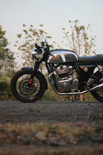 enfield real, Continental GT, motocicleta, estrada rural, natureza, bicicleta clássica, estacionado, exterior, cênico, vintage, viagem