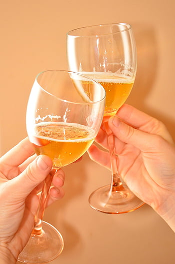 okulary, szampan, toast, ręce, opiekania, kieliszki do szampana, napoje alkoholowe, uroczystość, wino, wino musujące, kieliszki do wina
