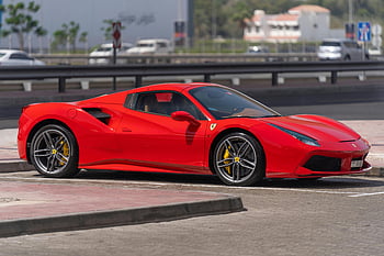 červené ferrari, zaparkoval Ferrari, Dubaj, luxusní auto, supercar, Venkovní parkování, červené sportovní auto, ferrari 488, Vysoce výkonné auto, Nárazová červená, design ferrari
