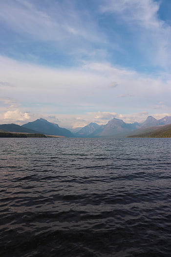 parco nazionale del ghiacciaio, montagne, lago, cielo sereno, scena tranquilla, Montana, vista panoramica, natura, paesaggio, all'aperto, tranquillo, calmo