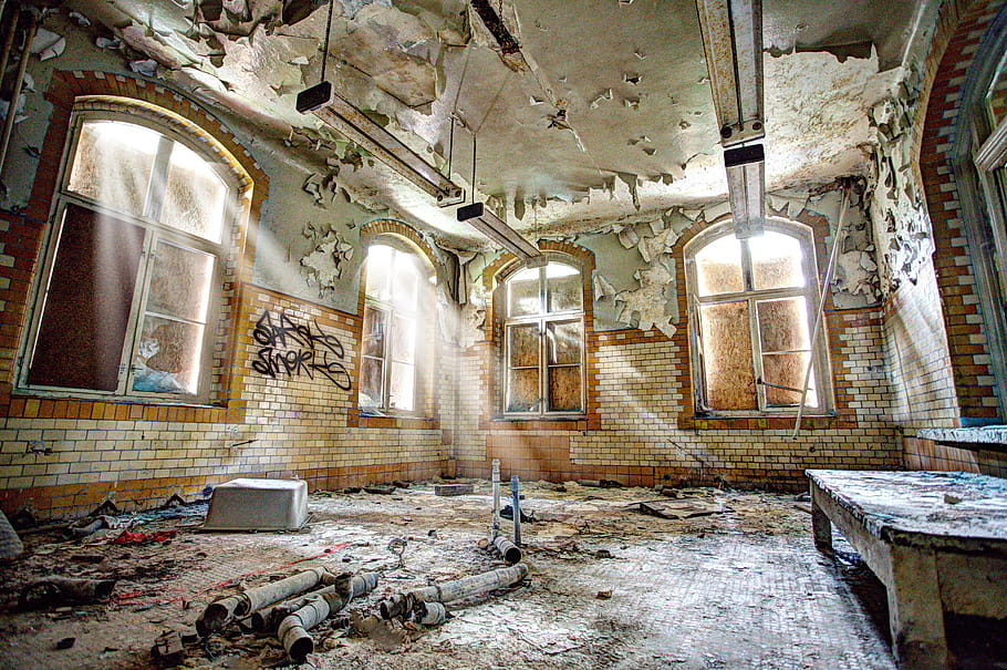 abandoned, building, Berlin, HDR, high dynamic range, light beams, lost place, urban exploration, artwear