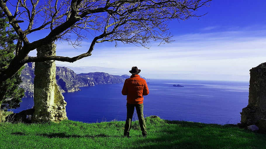 man, sea, trekking, tree, cliff, amalfi Coast, history, monetti, excursions, trip, landscape