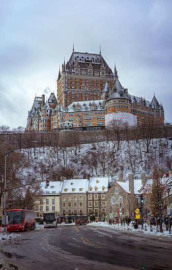 Hotel Fairmont Frontenac Castle Hotel, château frontenac, quebec city, zasněžené ulici, zimní pohled, québec, historický hotel, hradní hotel, zimní krajina, panoráma města, architektura