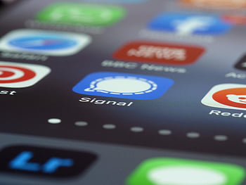 smartphone obrazovky, detailní fotografie, ikony aplikace, Aplikace Signal, Podrobný pohled, Aplikace smartphonu, mobilní aplikace, Rozhraní aplikace, zobrazení aplikace, ikony aplikací detailní záběr, detaily ikon aplikací