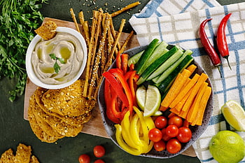 mad, grøntsager, frugter, veggies, kiks, dip, hjemmelavet, veganer, vegetarisk, sund og rask, ernæring