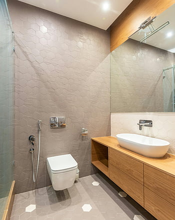 modern banyo, lavabo, bide, ahşap dolap, Büyük Ayna, çağdaş banyo, altıgen karo, şık tasarım, tuvalet, duş, cam duş kapısı