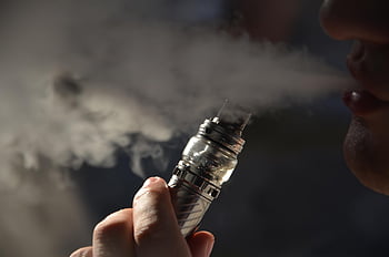 kouření, vaping, kouř, elektronická cigareta, e-cigareta, vape
