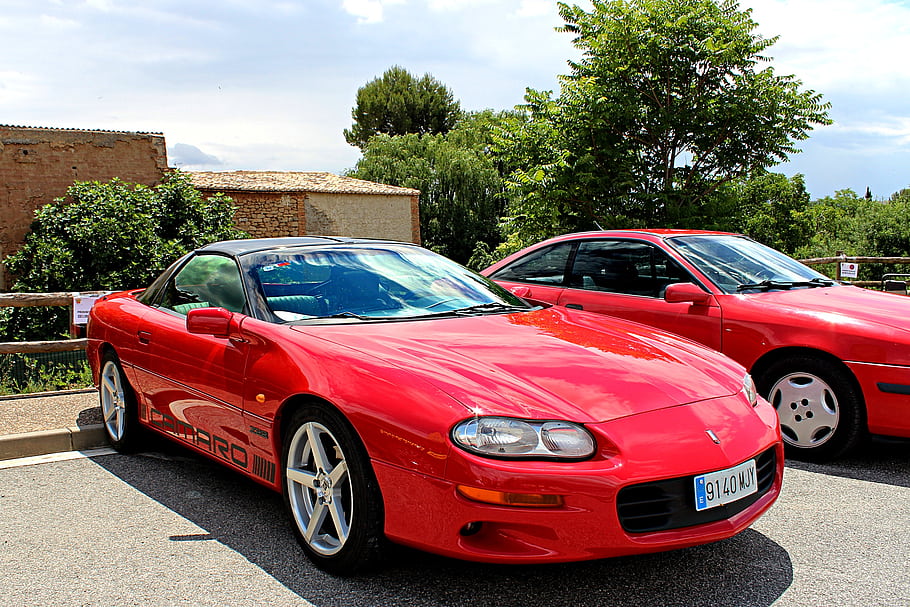 chevrolet camaro, červené auto, konvertibilní, sportovní auto, zaparkováno, venku, stromy, poznávací značka, klasické auto, Přehlídka aut, slunečný den