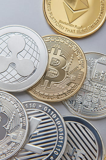 暗号通貨コイン、 ビットコイン、 エーテル、 さざ波、 高解像度、 垂直ショット、 各種コイン、 クローズアップ写真、 ブロックチェーン、 スマートコントラクト、 分散型プラットフォーム