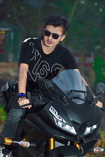 yamaha yzf-r15, sepeda motor, anak laki-laki, yamaha, pria, imut, pengendara, pose, Unduh Gambar Stok Yamaha R15, Foto Anak Laki-laki r15, Foto Stok Anak Laki-laki Yamaha R15 yzf