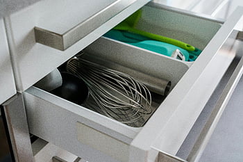 kitchen drawer, whisk, utensils, organized kitchen, scoop, kitchen organization, kitchen tools, drawer organization, kitchen utensils, whisk in drawer, kitchen drawer contents