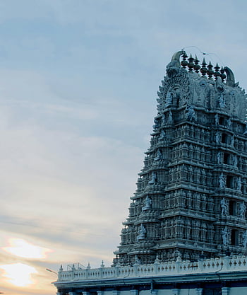 Chrám Chamundeshwari, mysuru, Indie, Fotoaparát s nízkým úhlem, ozdobený chrám, večerní obloze, klidná obloha, architektura chrámu, kulturní památka, Náboženské místo, struktura dědictví