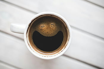 coffee mug, smiley face, happy coffee, coffee cup, hot beverage, morning coffee, coffee art, coffee foam, white mug, wooden table, top view