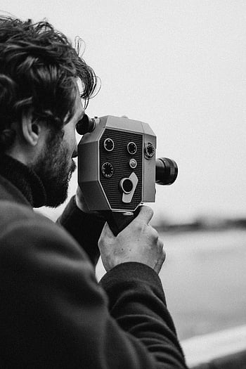 Mann, lange Ärmel, Foto aufnehmen, Vintage Kamera, Dreharbeiten, draußen, Schwarz und weiß, Profil, Fotografie, retro, Filmemachen