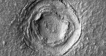 Mars, ütő kráter, Elysium mons, göndör föld, párologtatott ekciós, sziklás sziklák, HiRISE, geológia, tájkép, nASA, JPL